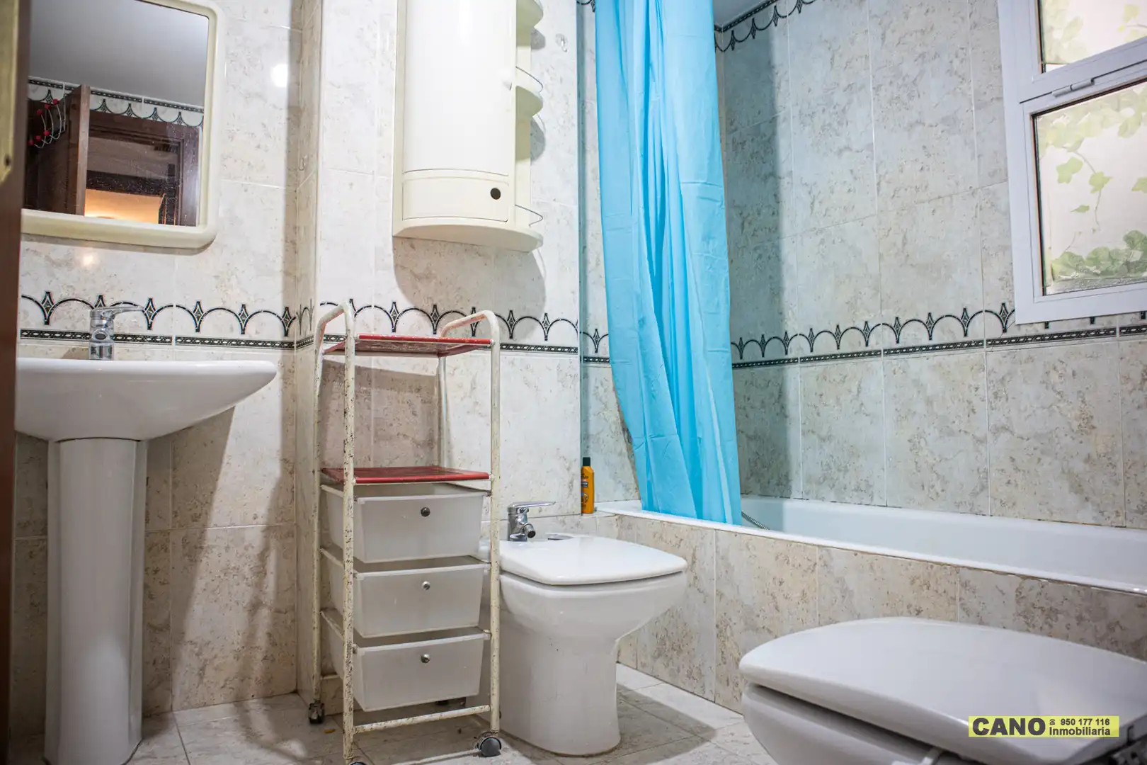 Badezimmer von Wohnung zum Verkauf in Roquetas de Mar
