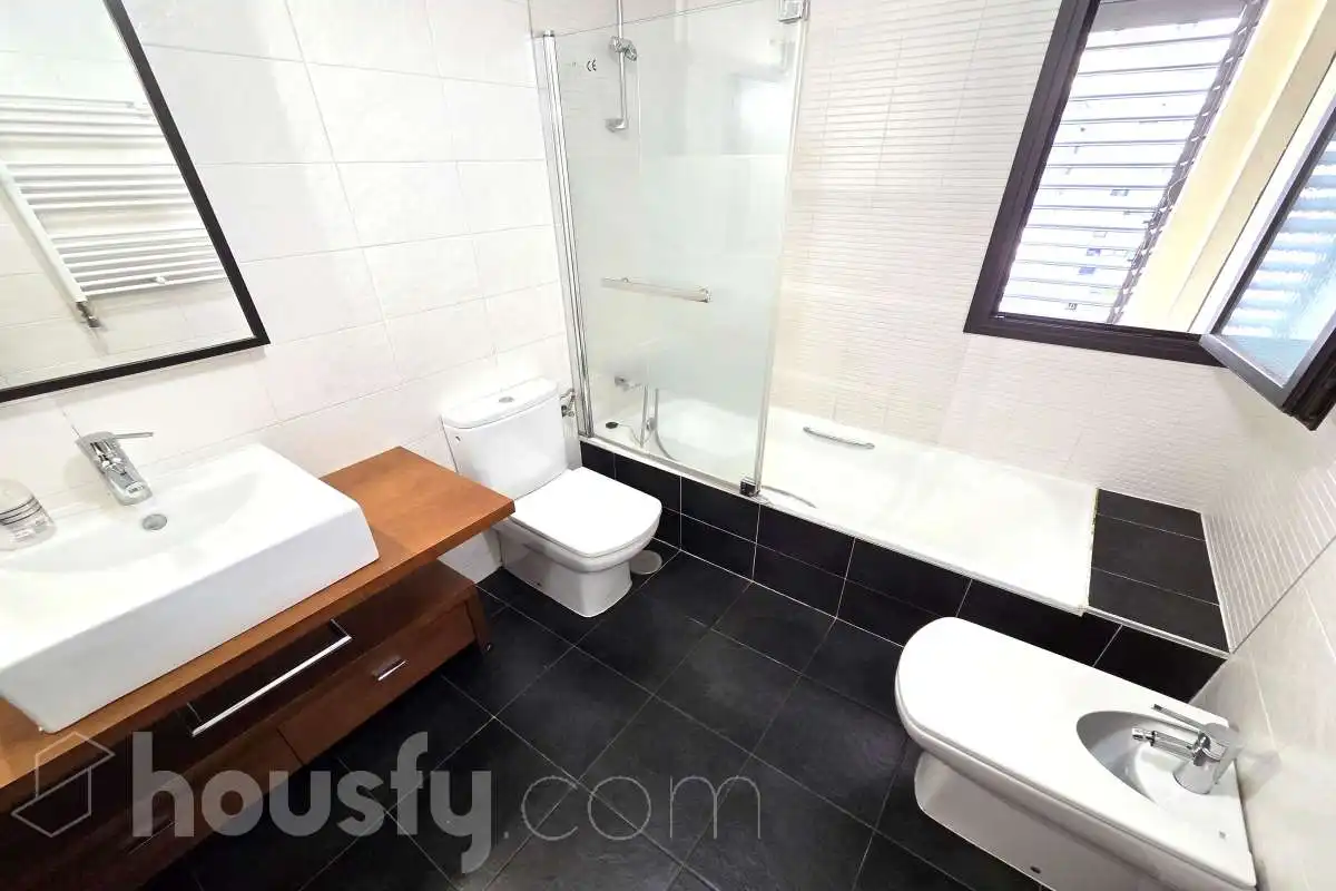 Study for rent in Madrid, Madrid