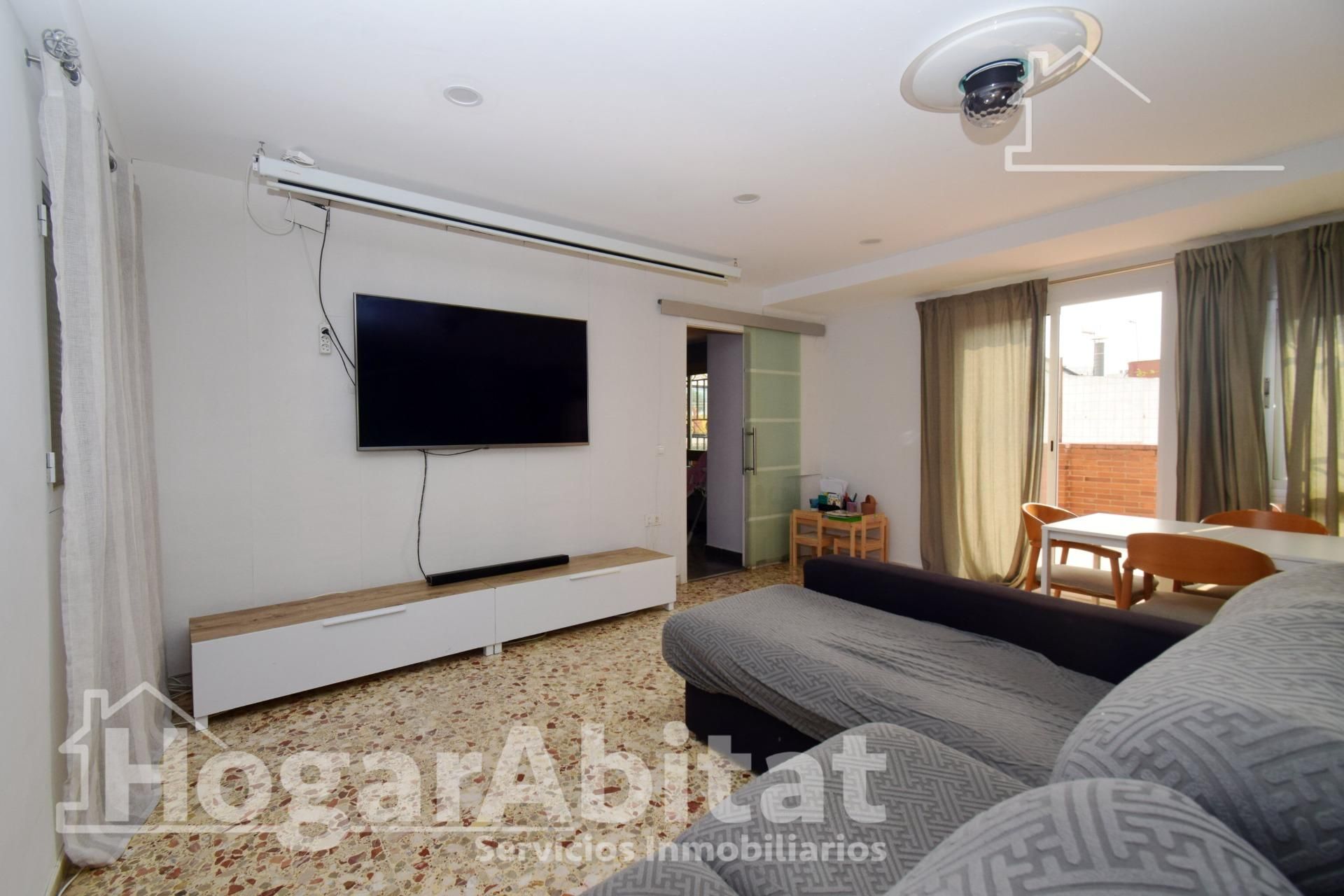 Sala de estar de Ático en venta en Catarroja con Terraza, Trastero y Balcón