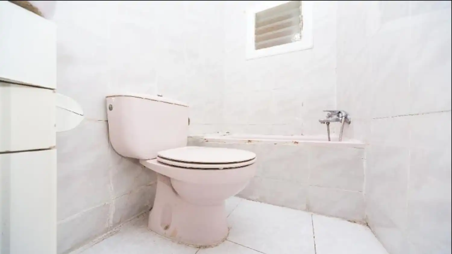 Bany de Apartament en venda en L'Hospitalet de Llobregat
