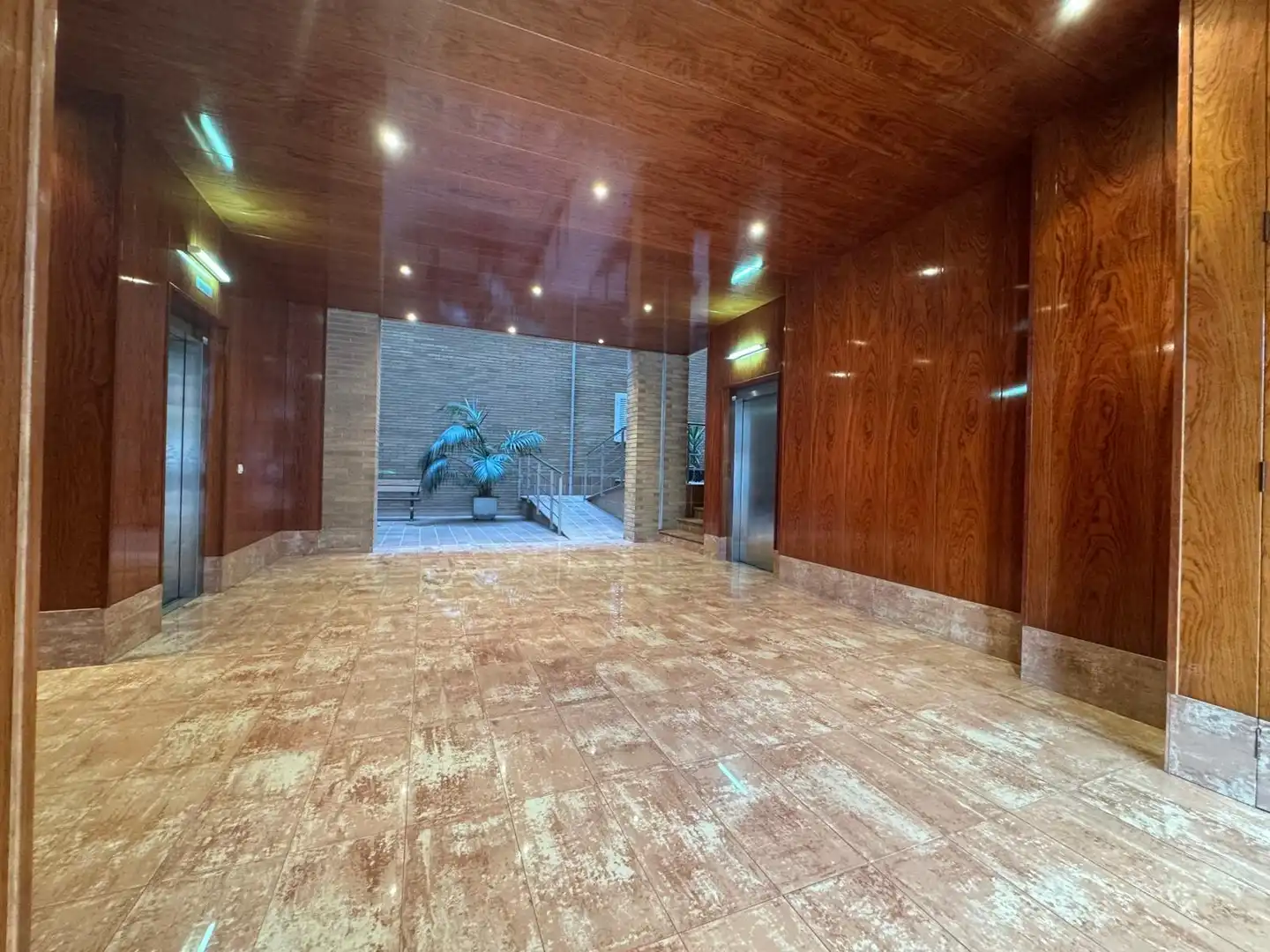 Flat for sale in Manresa  with Air Conditioner, Terrace and Storage room