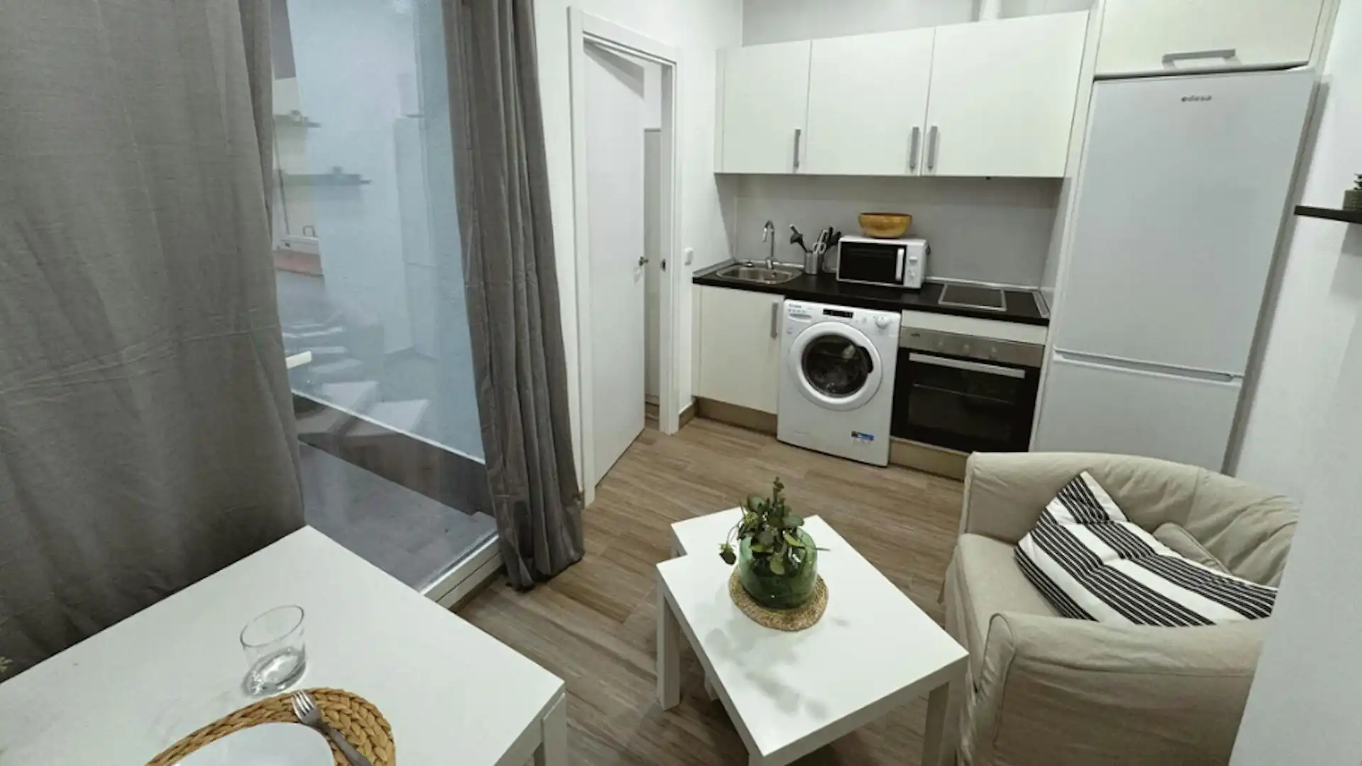 Küche von Wohnung zur Miete in Madrid mit Heizung, Möbliert und Waschmaschine