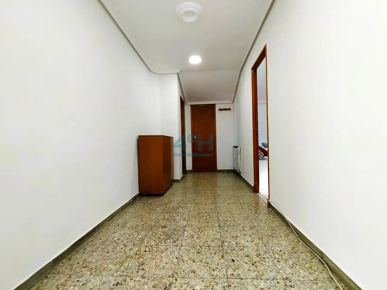 Piso en venta en Ourense Capital  con Calefacción, Trastero y Amueblado