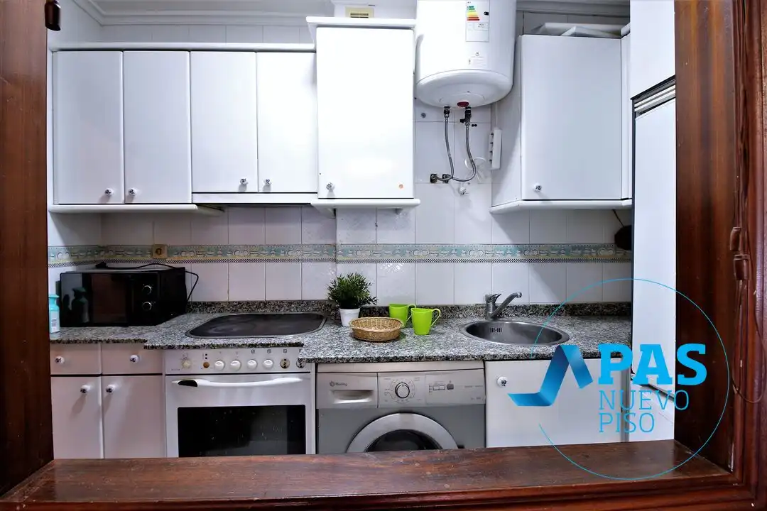 Cocina de Piso en venta en Camargo con Terraza, Trastero y Amueblado