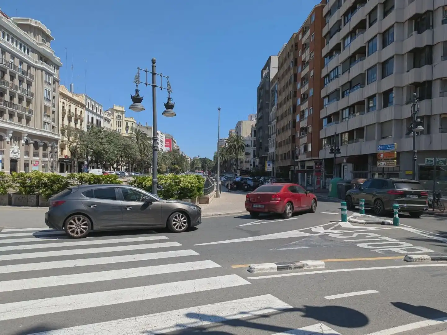 Vista exterior de Garaje de alquiler en Valencia