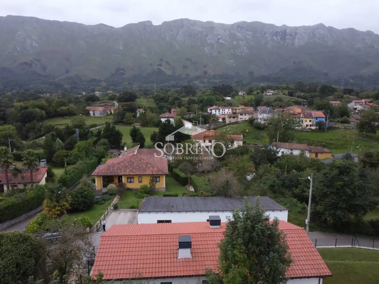 Exterior view of Houses for sale in Llanes  with Heating, Private garden and Terrace