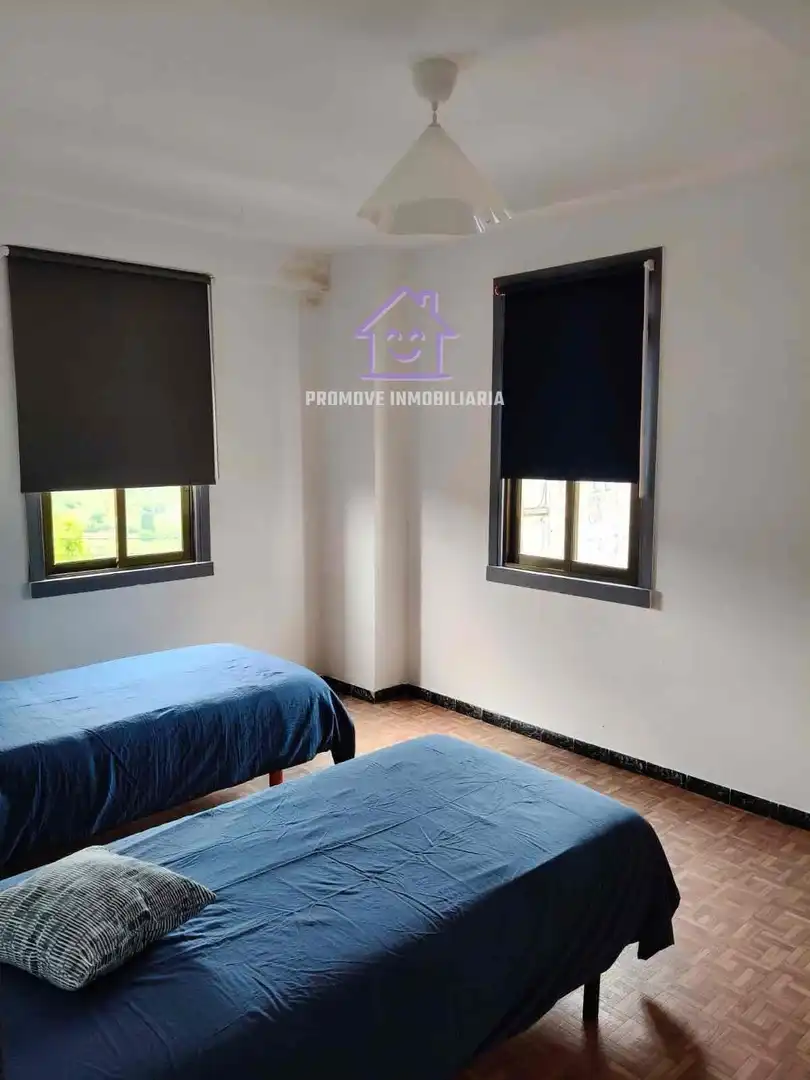 Habitación de Casa o chalet de alquiler en Arteixo con Jardín privado y Amueblado