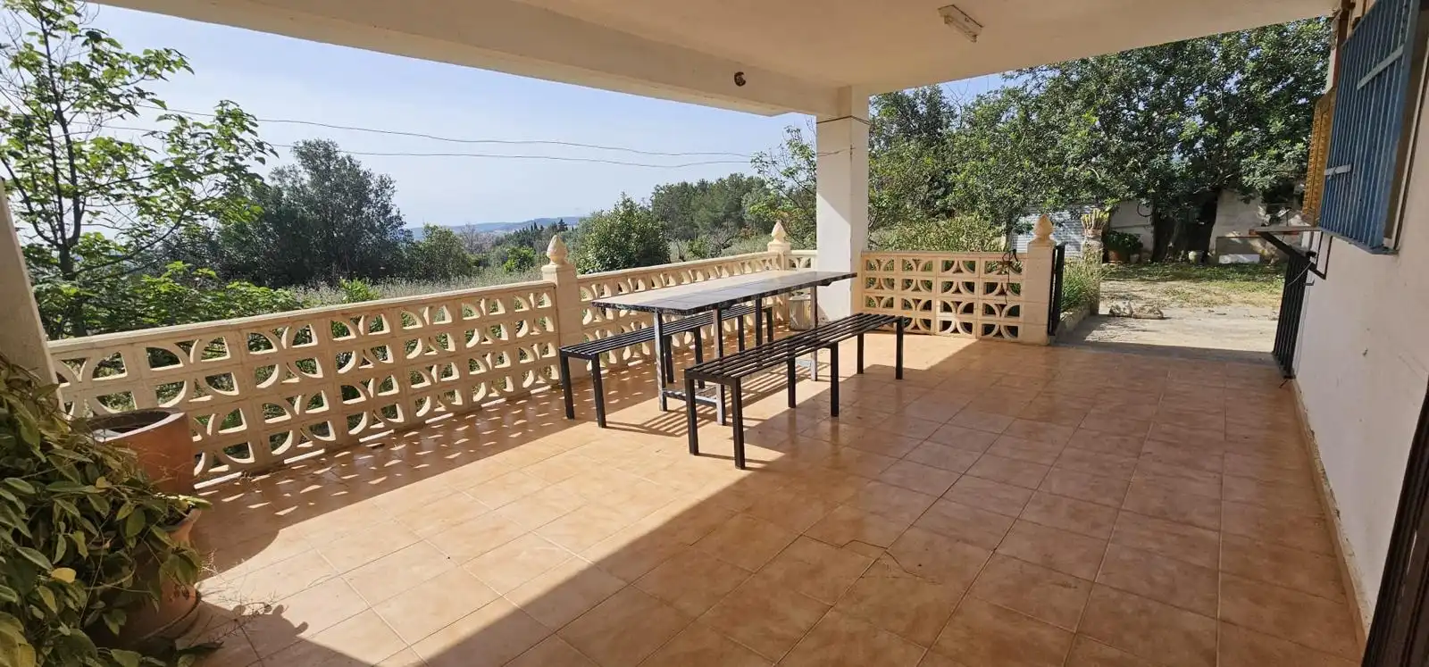 Terrassa de Casa o xalet en venda en Cheste amb Jardí privat i Alarma