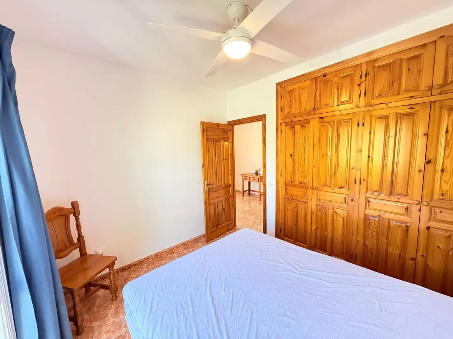 Habitación de Dúplex en venta en Nerja con Jardín privado, Trastero y Piscina comunitaria