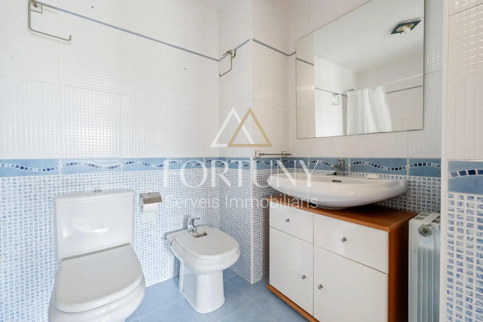 Badezimmer von Wohnung zum Verkauf in Alforja mit Terrasse