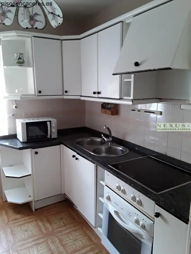 Piso en alquiler en Nuevo Cáceres, imagen 3