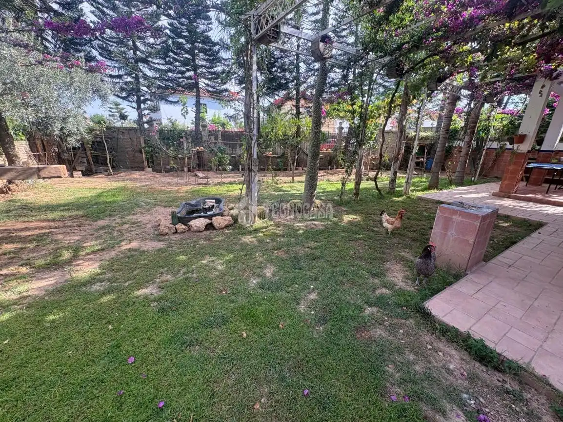Casa adosada en venda en Espartinas amb Aire condicionat, Jardí privat i Terrassa