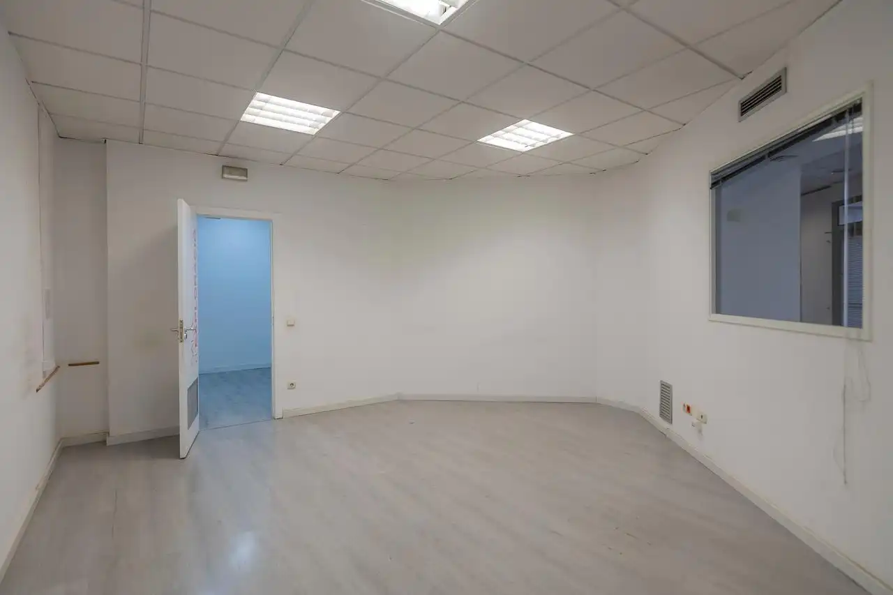Local comercial en venda a Poble Nou, imagen 13