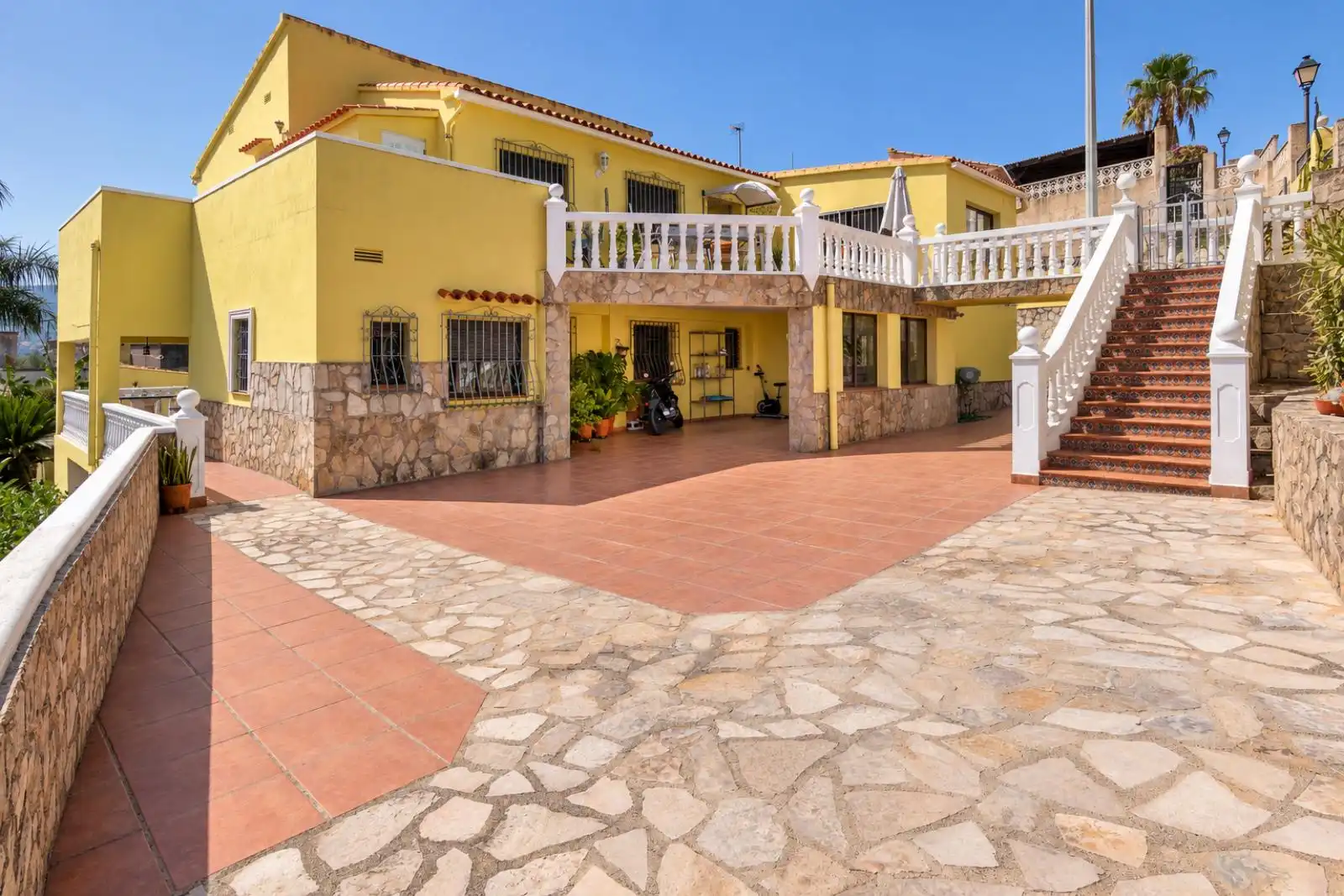 Detached house with terrace for sale in Tormos, imagen 24