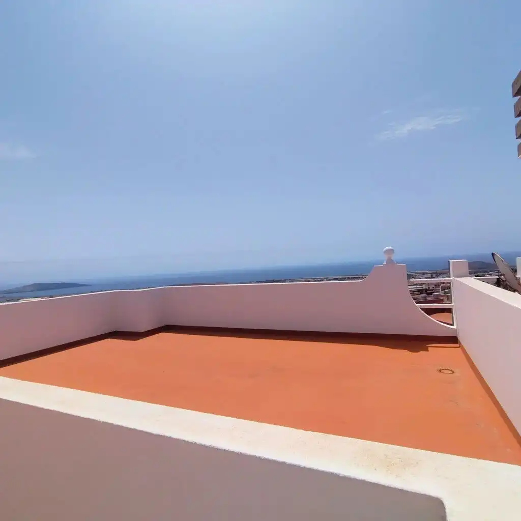 Terraza de Piso en venta en Ingenio con Amueblado