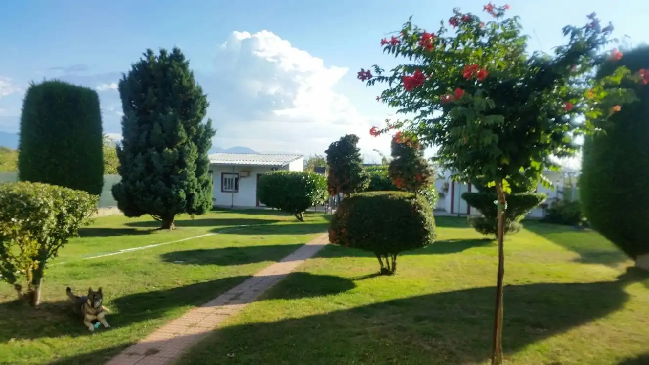 Jardín de Finca rústica en venta en Cabañas Raras con Calefacción, Terraza y Piscina