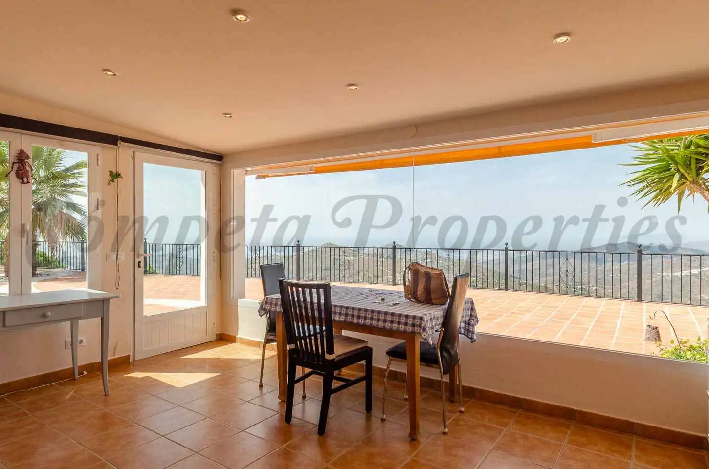Country house with garden for sale in Cómpeta, imagen 9