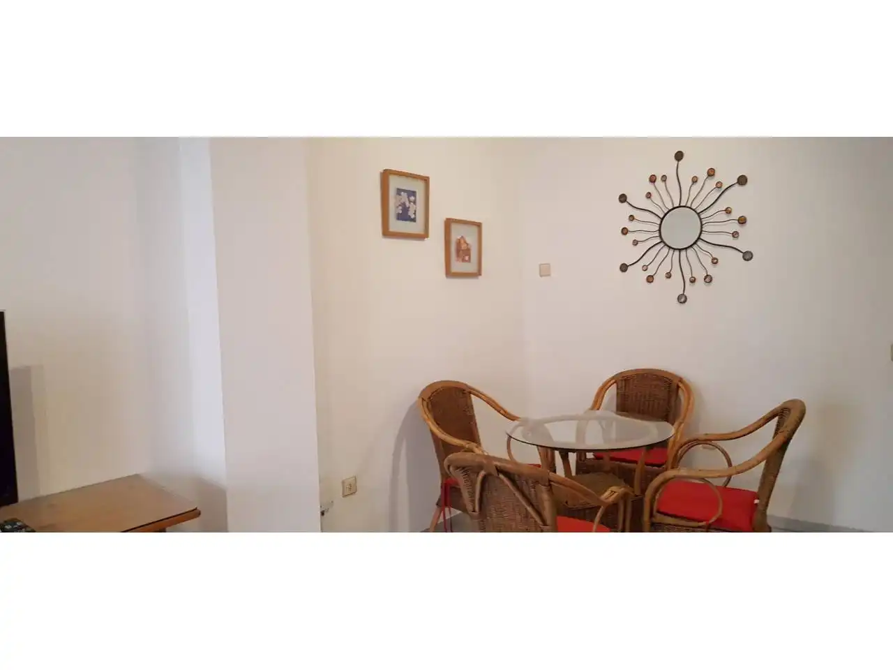 Comedor de Piso de alquiler en Sevilla con Aire acondicionado, Balcón y Piscina comunitaria