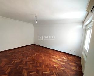 Dormitori de Pis de lloguer en  Madrid Capital amb Aire condicionat, Calefacció i Parquet