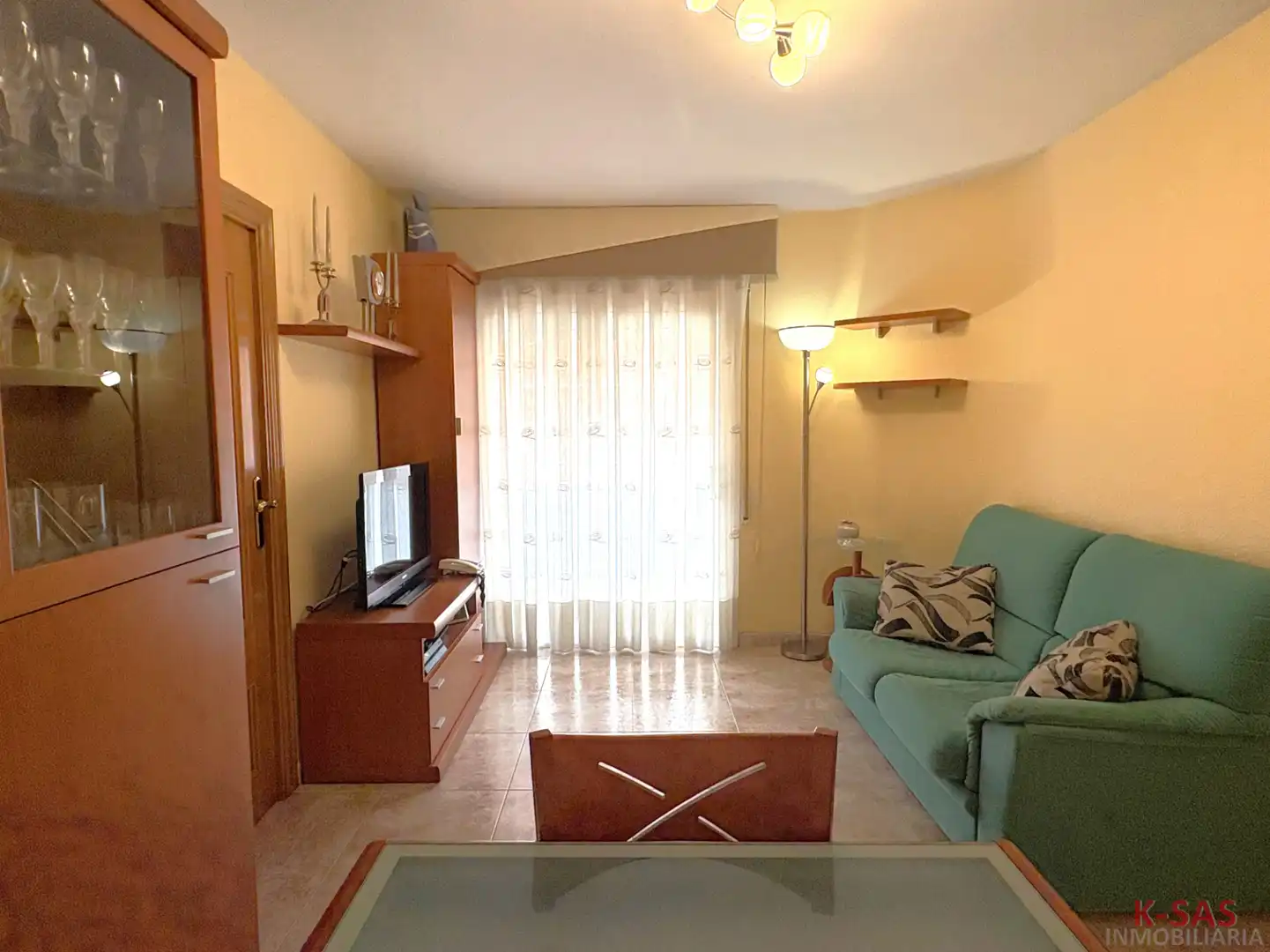 Living room of Flat for sale in Esplugues de Llobregat  with Heating, Furnished and Oven