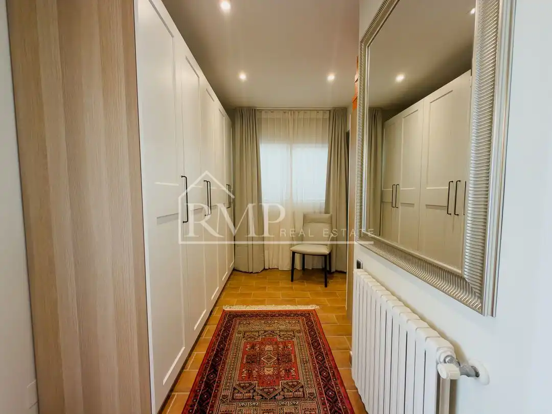 Schlafzimmer von Haus oder Chalet zum Verkauf in Sant Vicenç de Montalt mit Klimaanlage, Heizung und Privatgarten
