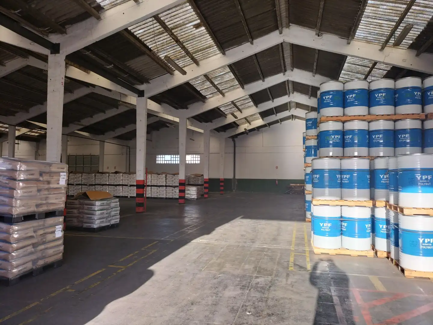 Nave industrial en venta en Rubí