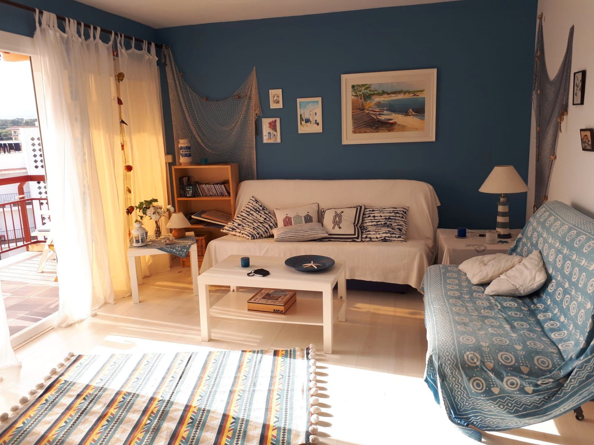 Living room of Flat for sale in Palamós  with Terrace and Furnished