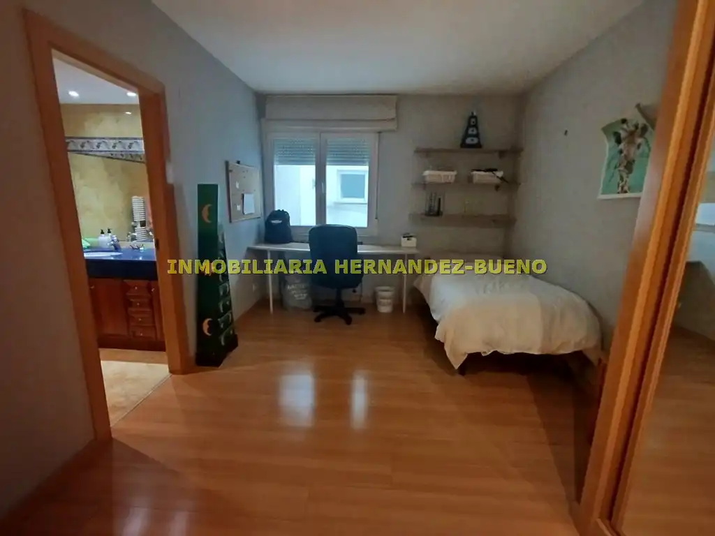 Habitación de Piso en venta en Salamanca con Calefacción
