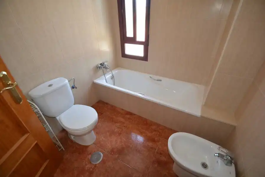 Bany de Dúplex en venda en Orihuela amb Terrassa i Balcó