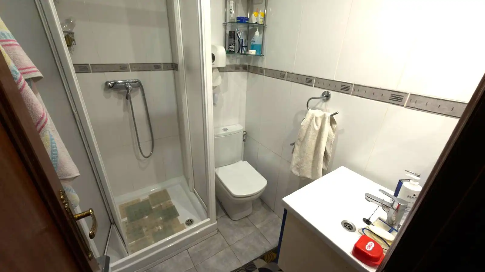 Bathroom of Apartments for sale in Castro-Urdiales  with Heating and Terrace