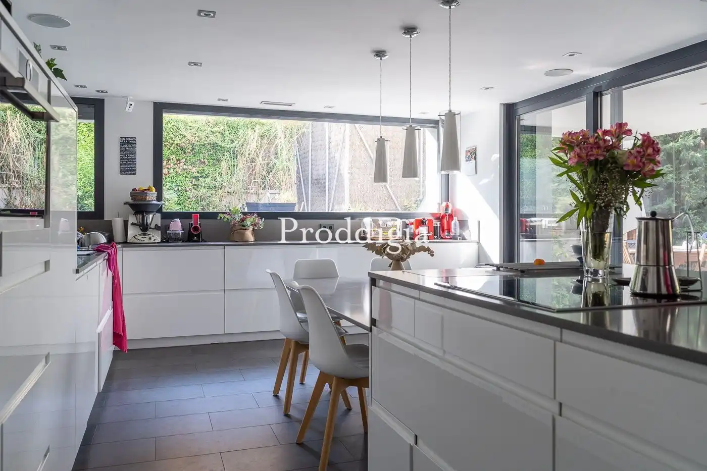 Kitchen of Houses for sale in Sant Cugat del Vallès  with Air Conditioner, Heating and Storage room
