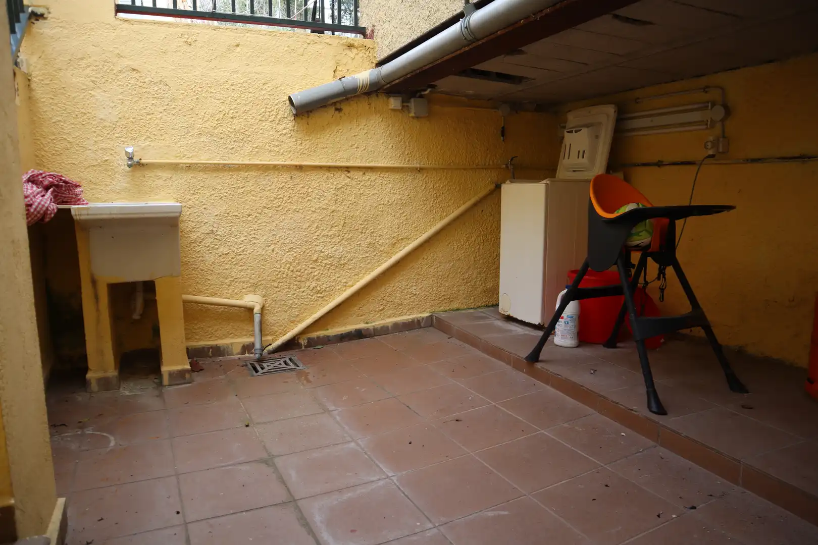 Einfamilien-Reihenhaus zum Verkauf in Tossa de Mar mit Klimaanlage, Privatgarten und Terrasse