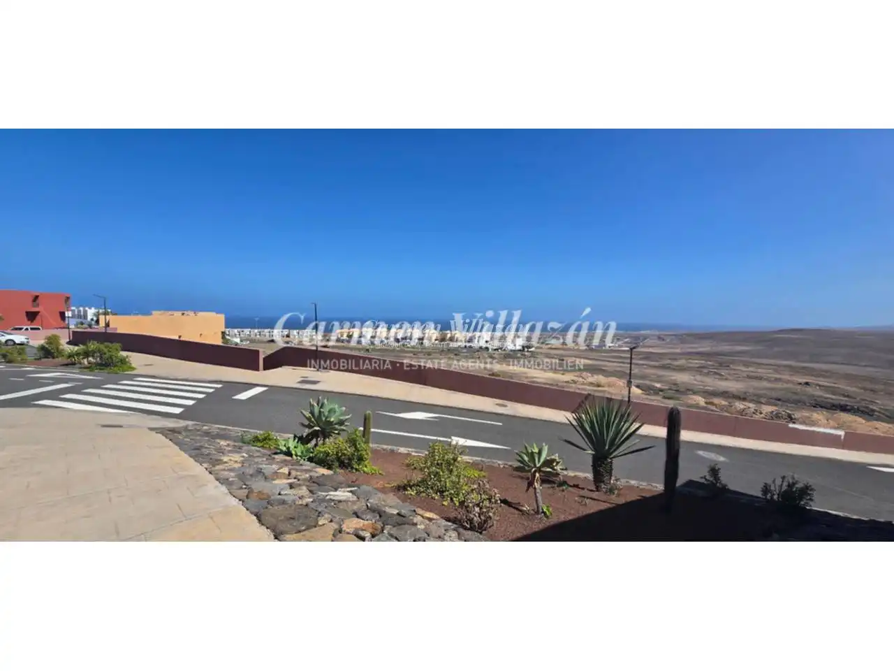 Vista exterior de Dúplex en venta en Antigua con Aire acondicionado, Terraza y Amueblado