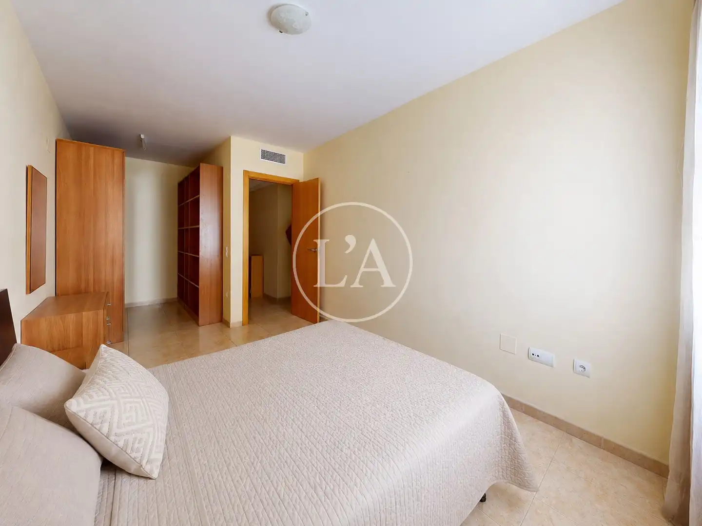 Schlafzimmer von Wohnung zum Verkauf in Amposta mit Klimaanlage, Heizung und Möbliert