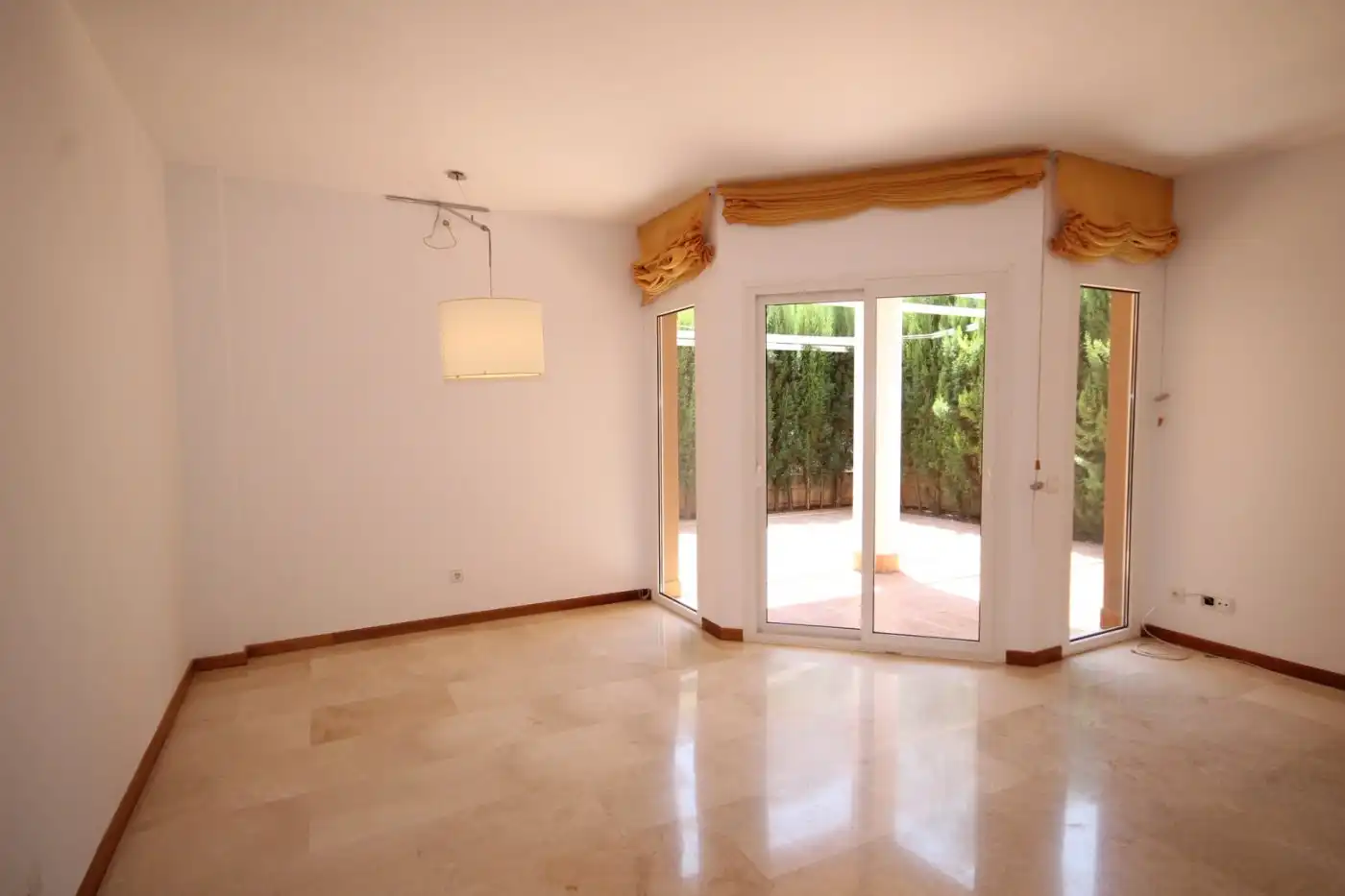Flat for rent in  Palma de Mallorca  with Heating, Private garden and Terrace