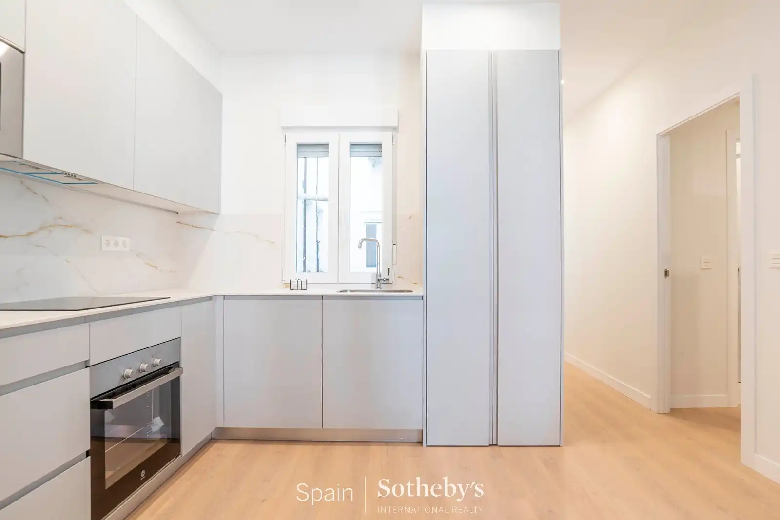 Apartment with lift for sale in Calle de Cavanilles, imagen 7
