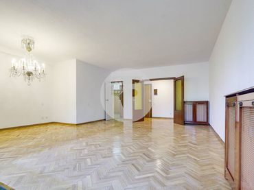 Appartamento con piscina in vendita a Ciudad Lineal