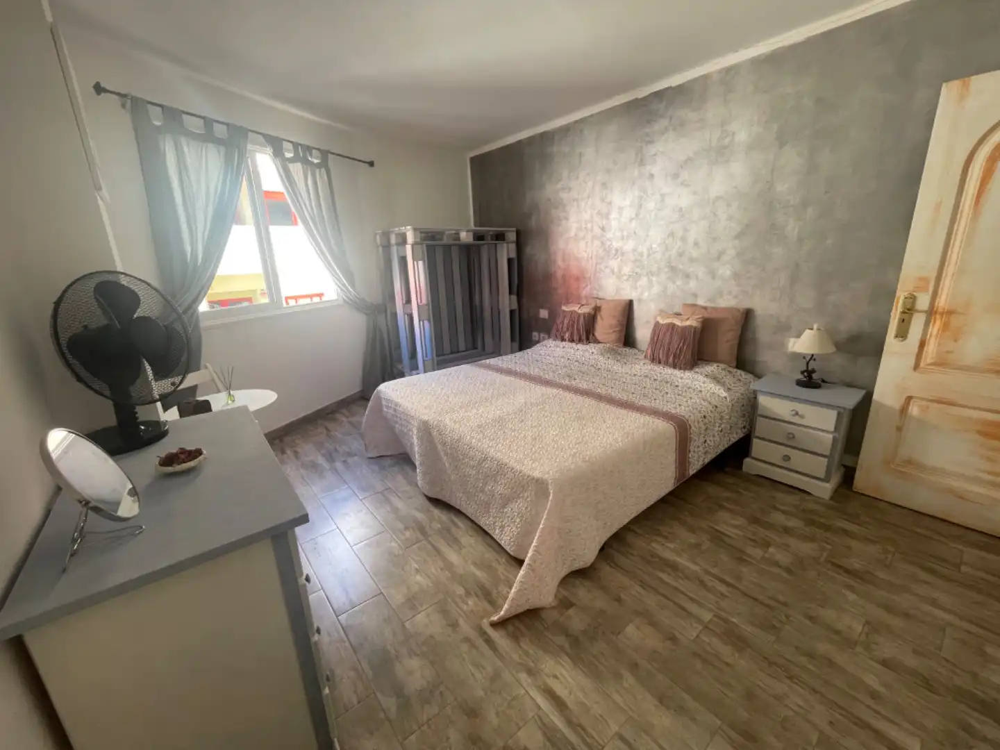 Habitación de Piso en venta en Granadilla de Abona con Aire acondicionado, Terraza y Balcón