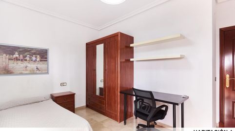 Foto 3 de Habitación en El Cerro, Sevilla Capital