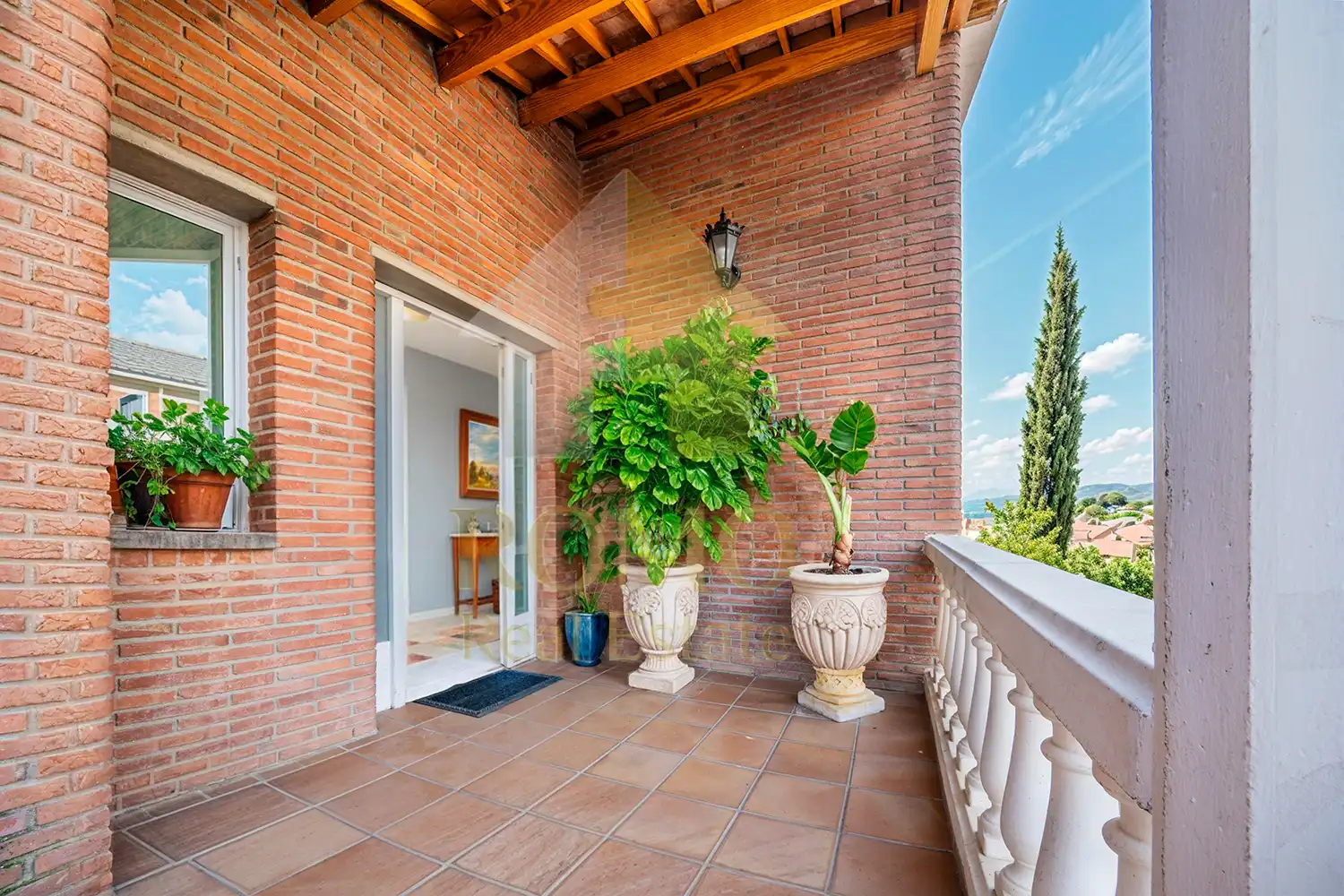 Terraza de Casa o chalet en venta en L'Ametlla del Vallès con Aire acondicionado, Calefacción y Jardín privado