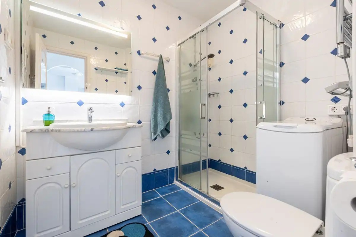 Bany de Apartament en venda en Mijas amb Aire condicionat, Calefacció i Terrassa