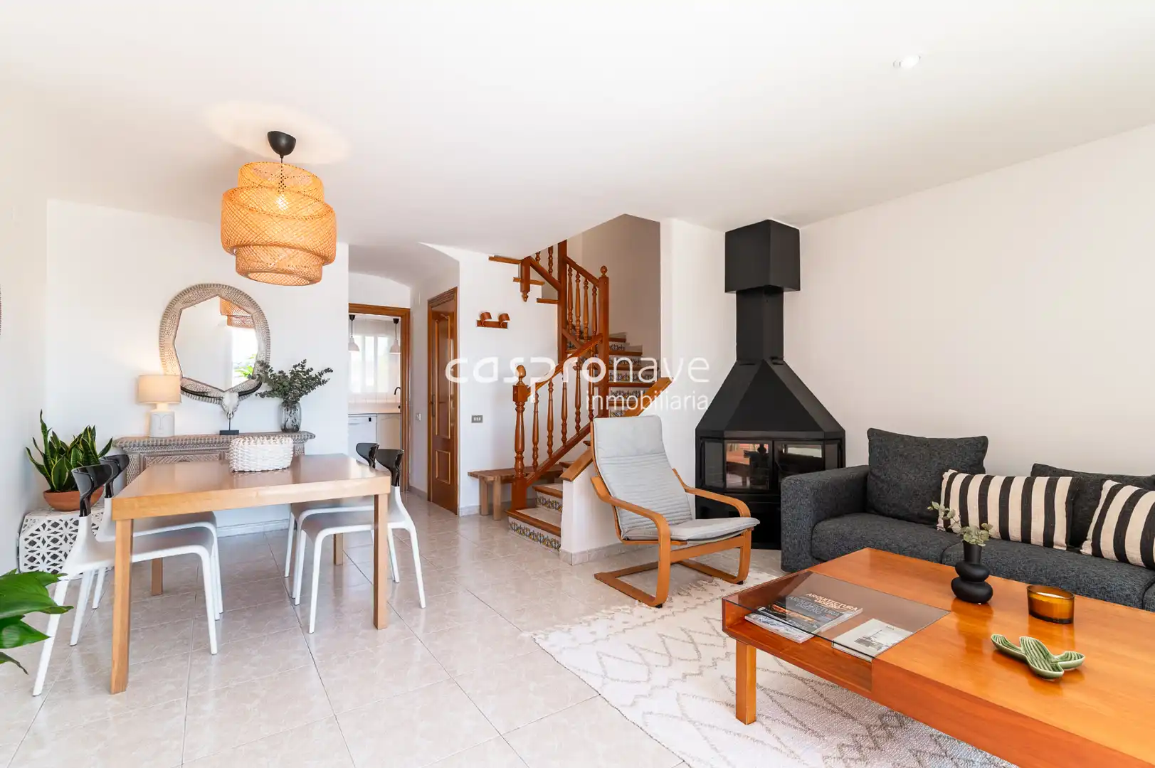Sala d'estar de Casa adosada en venda en Almazora / Almassora amb Aire condicionat, Jardí privat i Terrassa