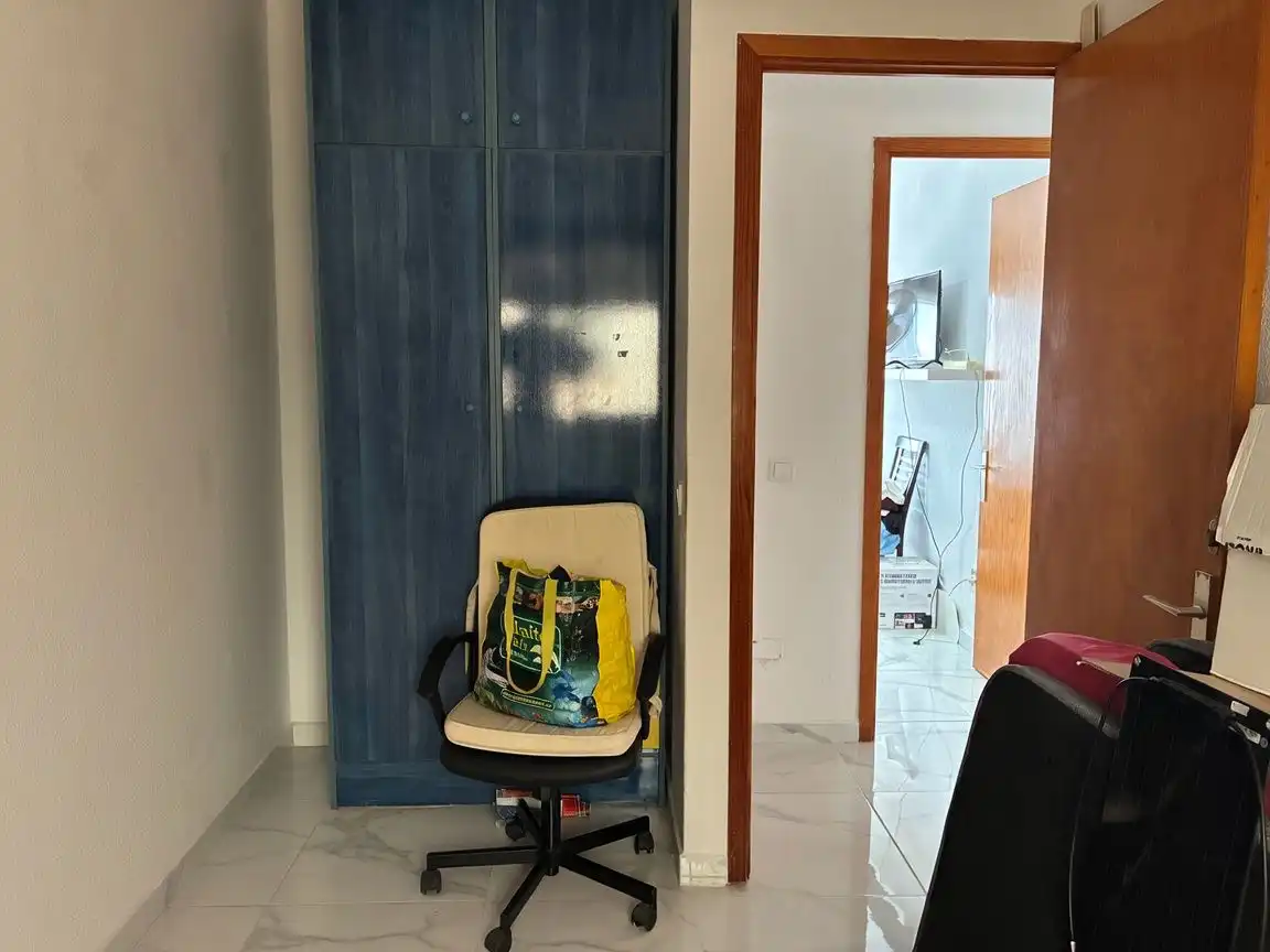 Bedroom of Flat for sale in San Bartolomé de Tirajana  with Furnished, Oven and Washing machine