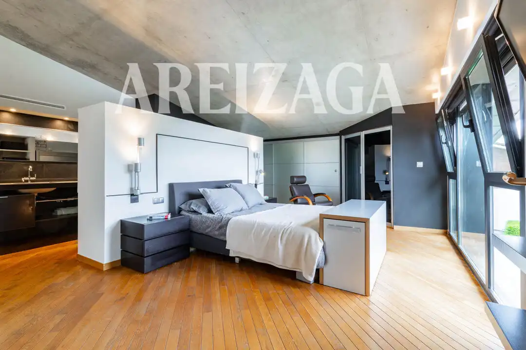 Dormitori de Casa o xalet en venda en Miramon - Zorroaga