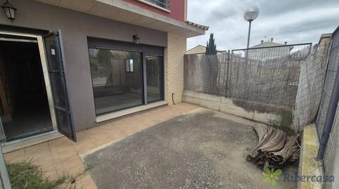 Foto 3 de Casa adosada en venda a Calle Río Aragón, 31, Villafranca, Navarra