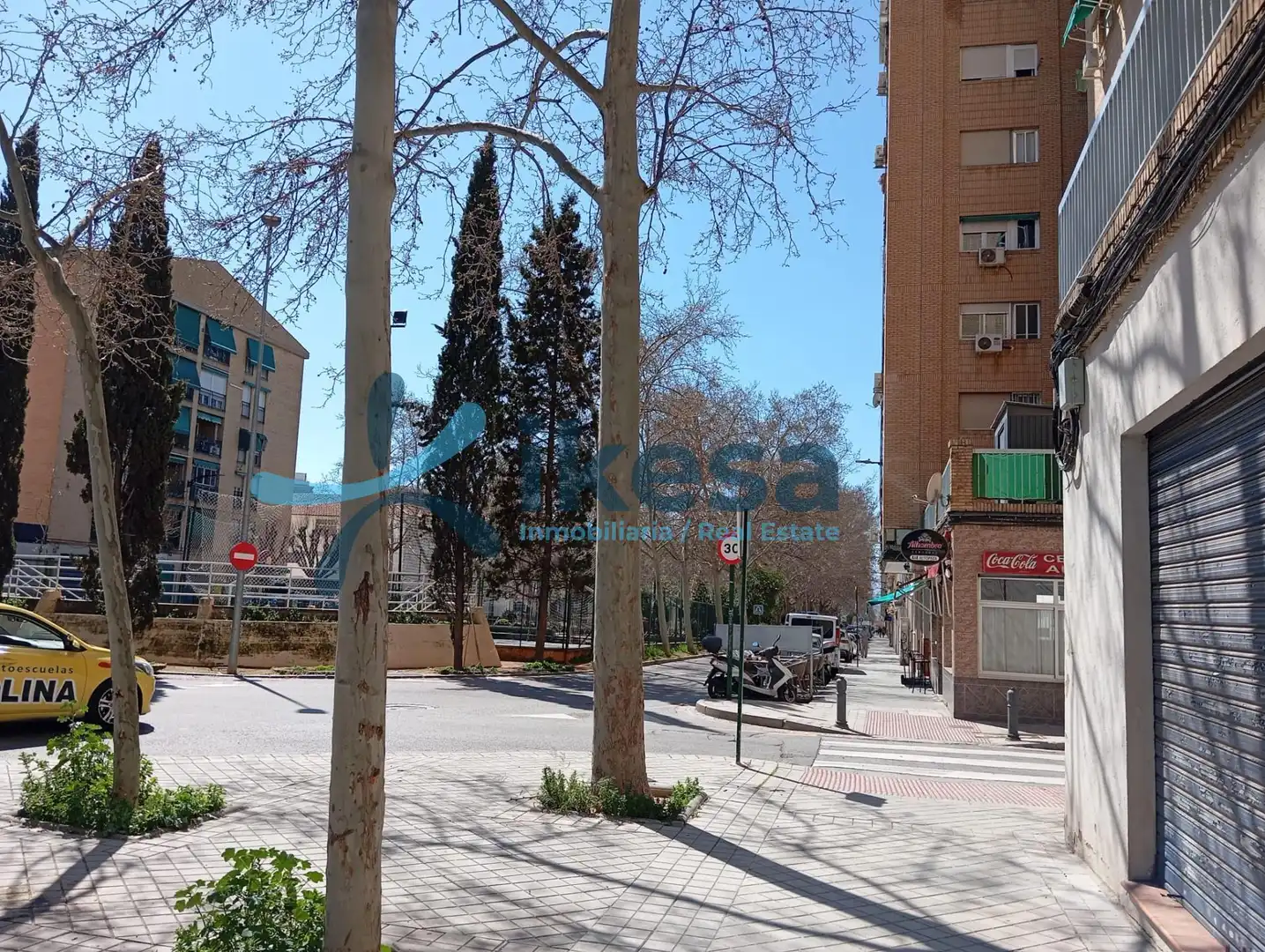 Vista exterior de Apartamento en venta en Granada