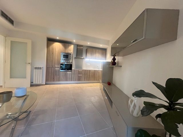 Kitchen of Apartment for sale in Girona Capital  with Air Conditioner, Heating and Furnished