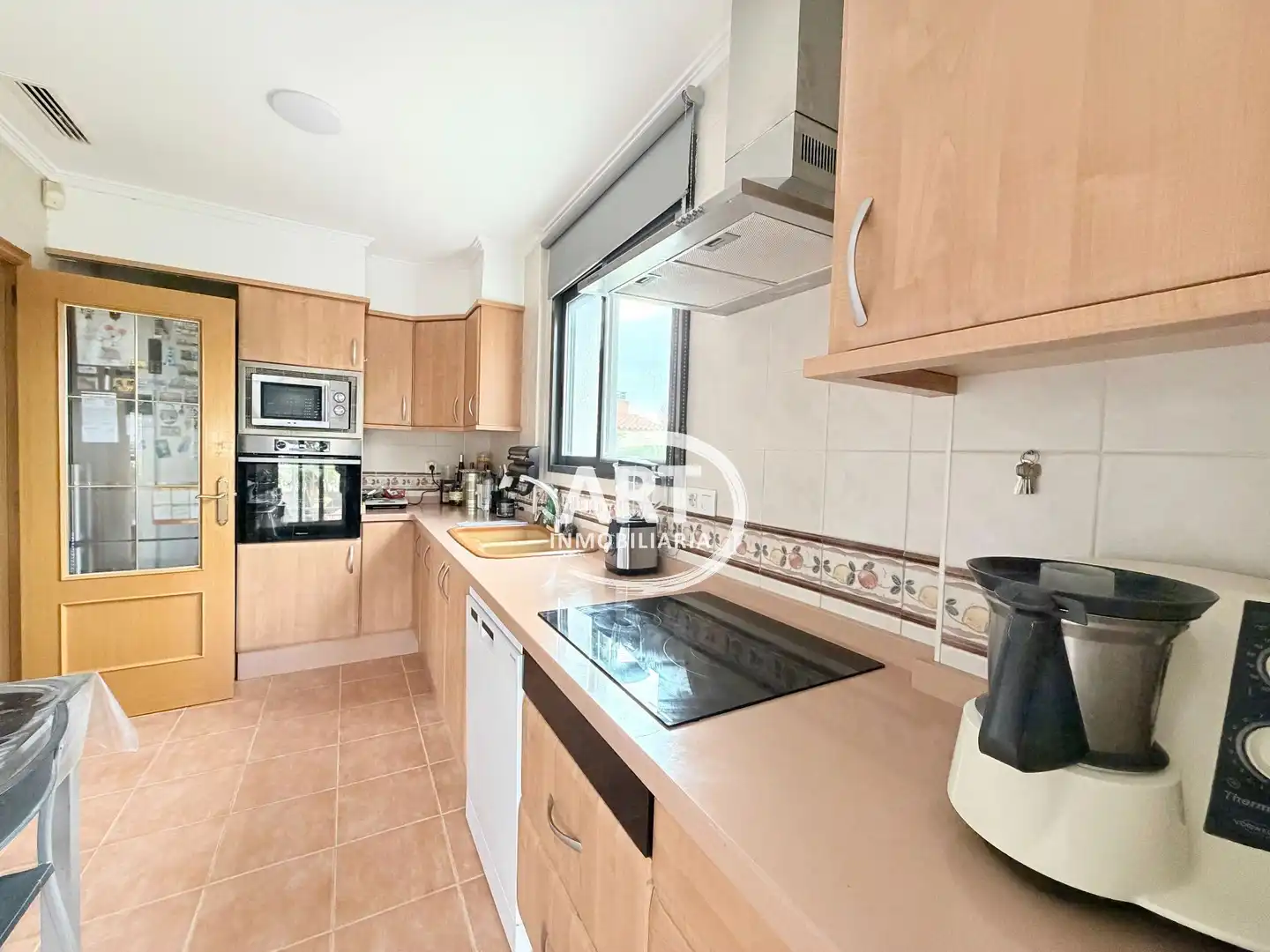 Cocina de Casa o chalet en venta en Chiva con Calefacción, Jardín privado y Terraza