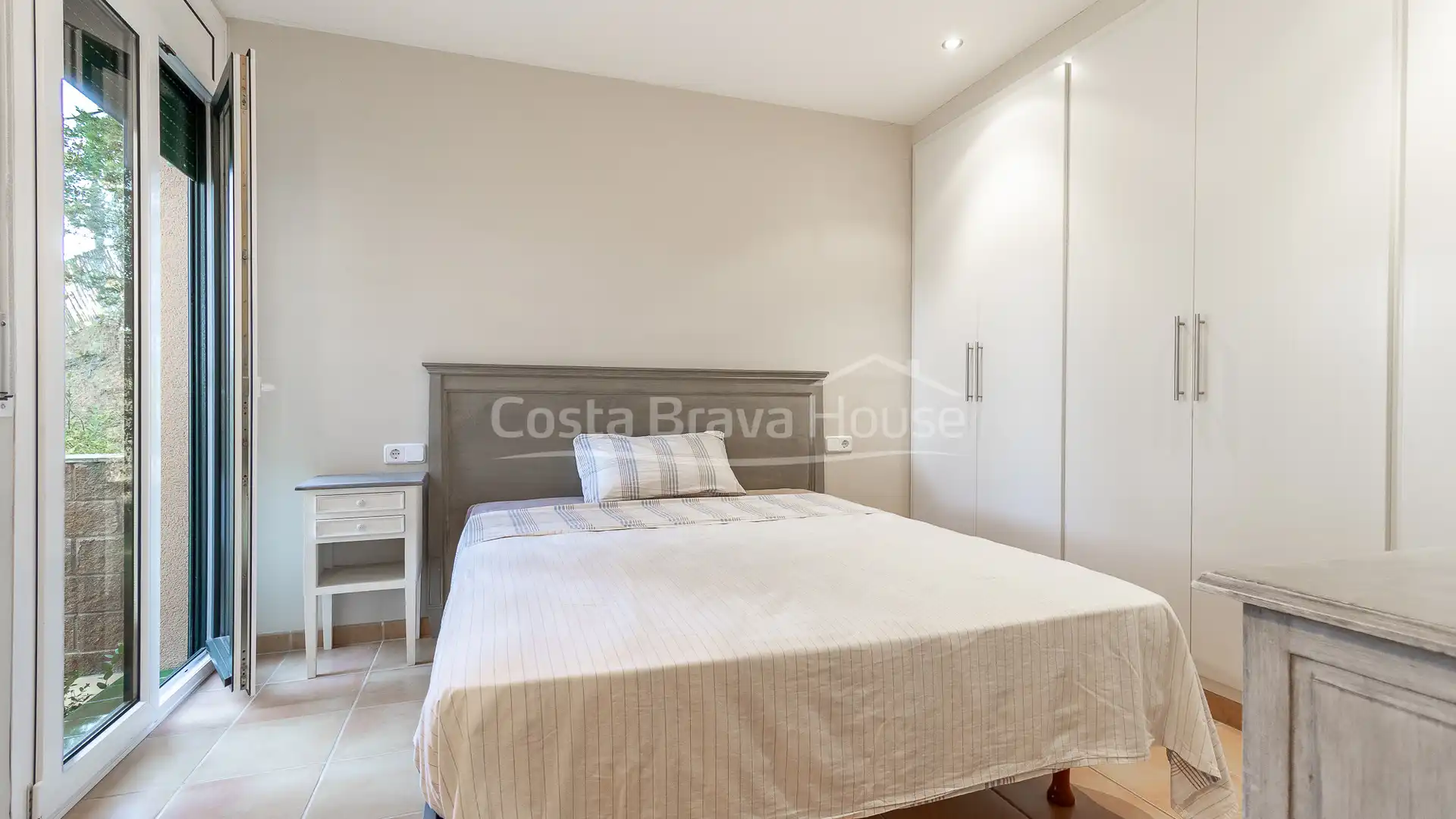 Houses for sale in Carrer del Port de Malaespina, Tamariu