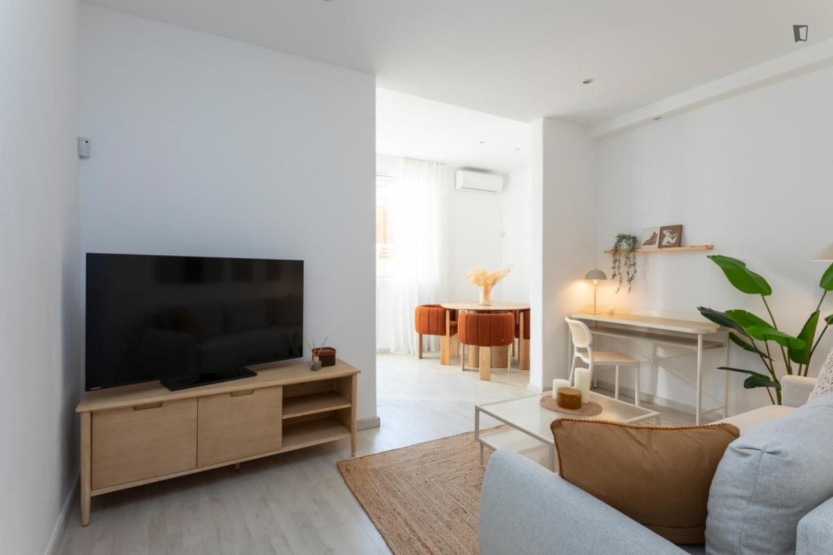 Sala d'estar de Apartament de lloguer en  Barcelona Capital amb Aire condicionat, Moblat i Forn